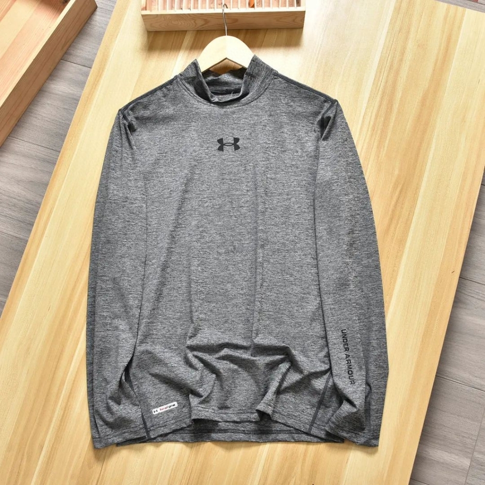 Lightweight quick drying fitness long sleeve T-shirt